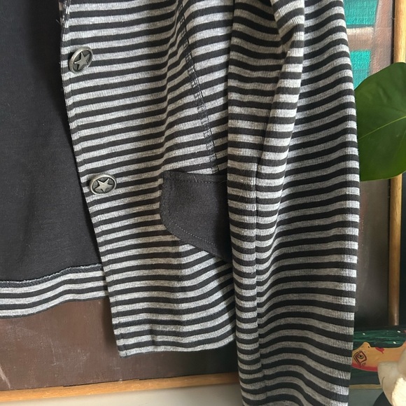 Gray Striped Boho Blazer with Star Detail Size 10 - Picture 6 of 16